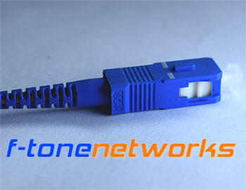 SC/UPC SM蓝色单模φ3.0mm光纤连接头散件